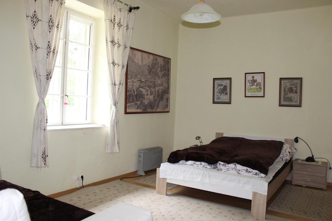 Nagy-Magyarorszag Park Bed & Breakfast Isztimér Room photo